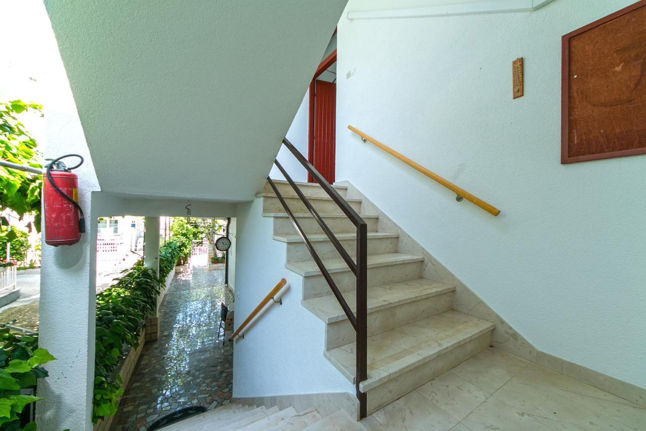 Apartments By The Sea Podaca, Makarska - 516 Экстерьер фото