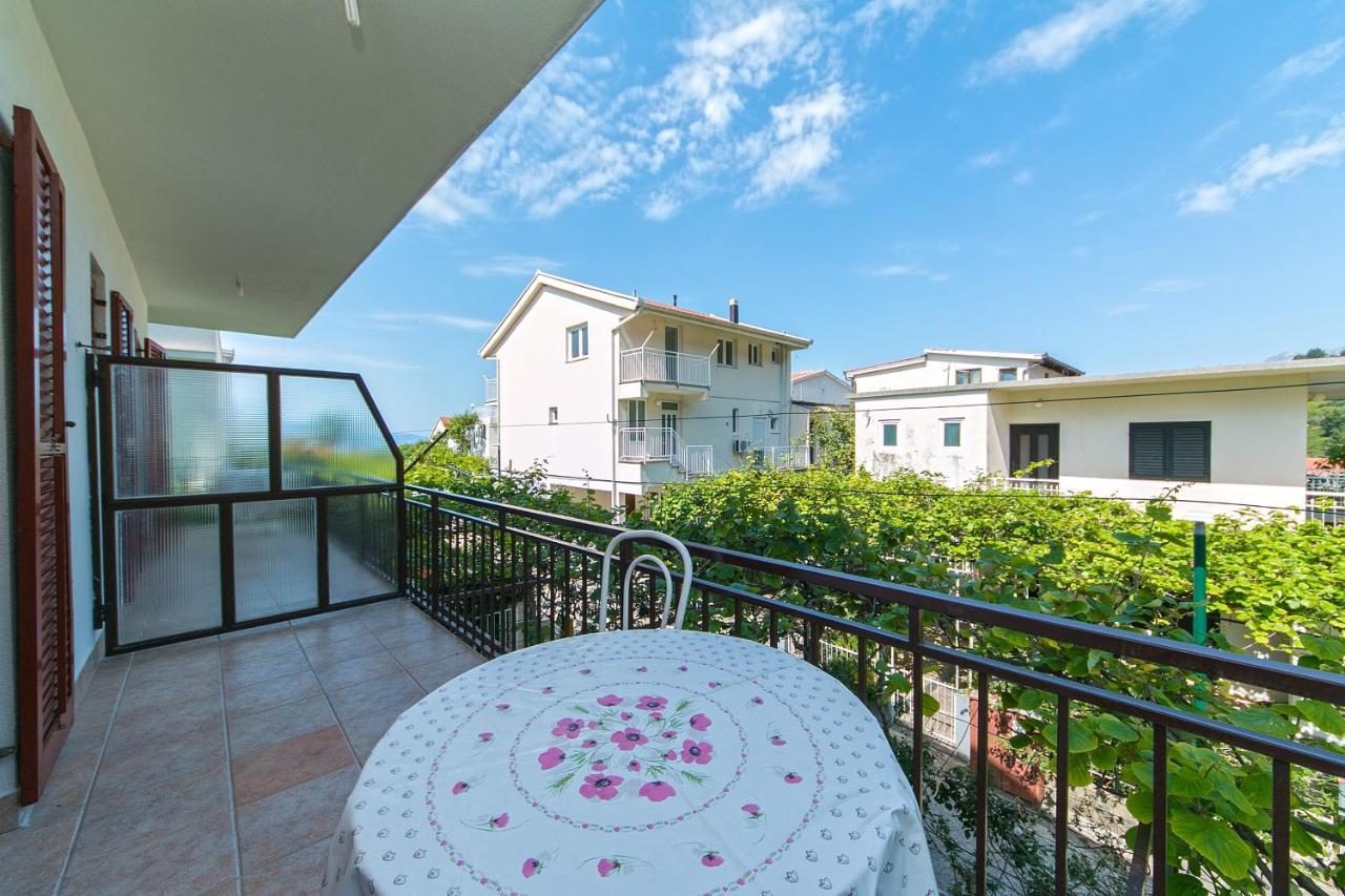 Apartments By The Sea Podaca, Makarska - 516 Экстерьер фото