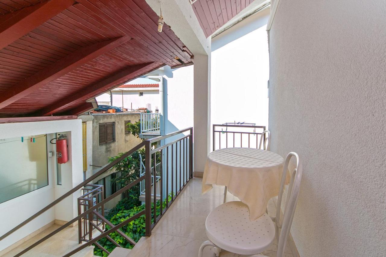 Apartments By The Sea Podaca, Makarska - 516 Экстерьер фото